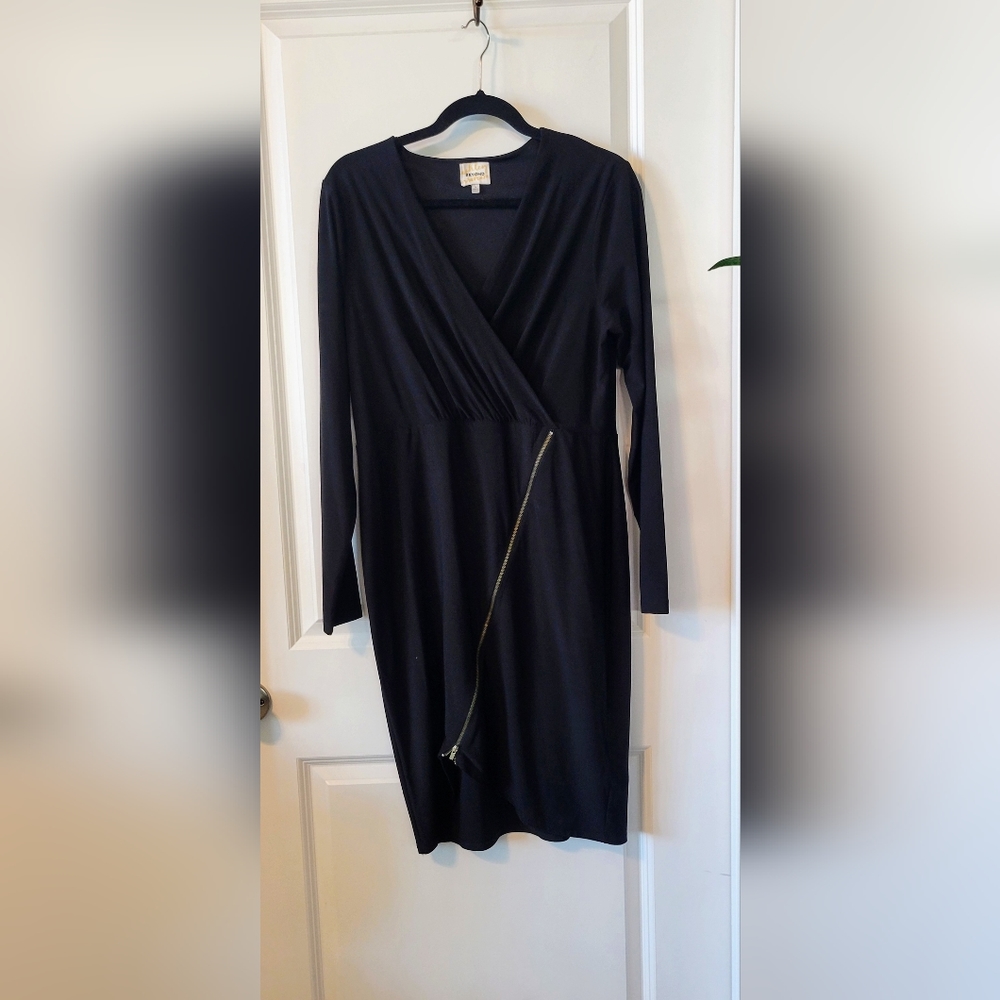 Stunning Ashley Graham Size 14 LBD form fitting with gold zipper in front